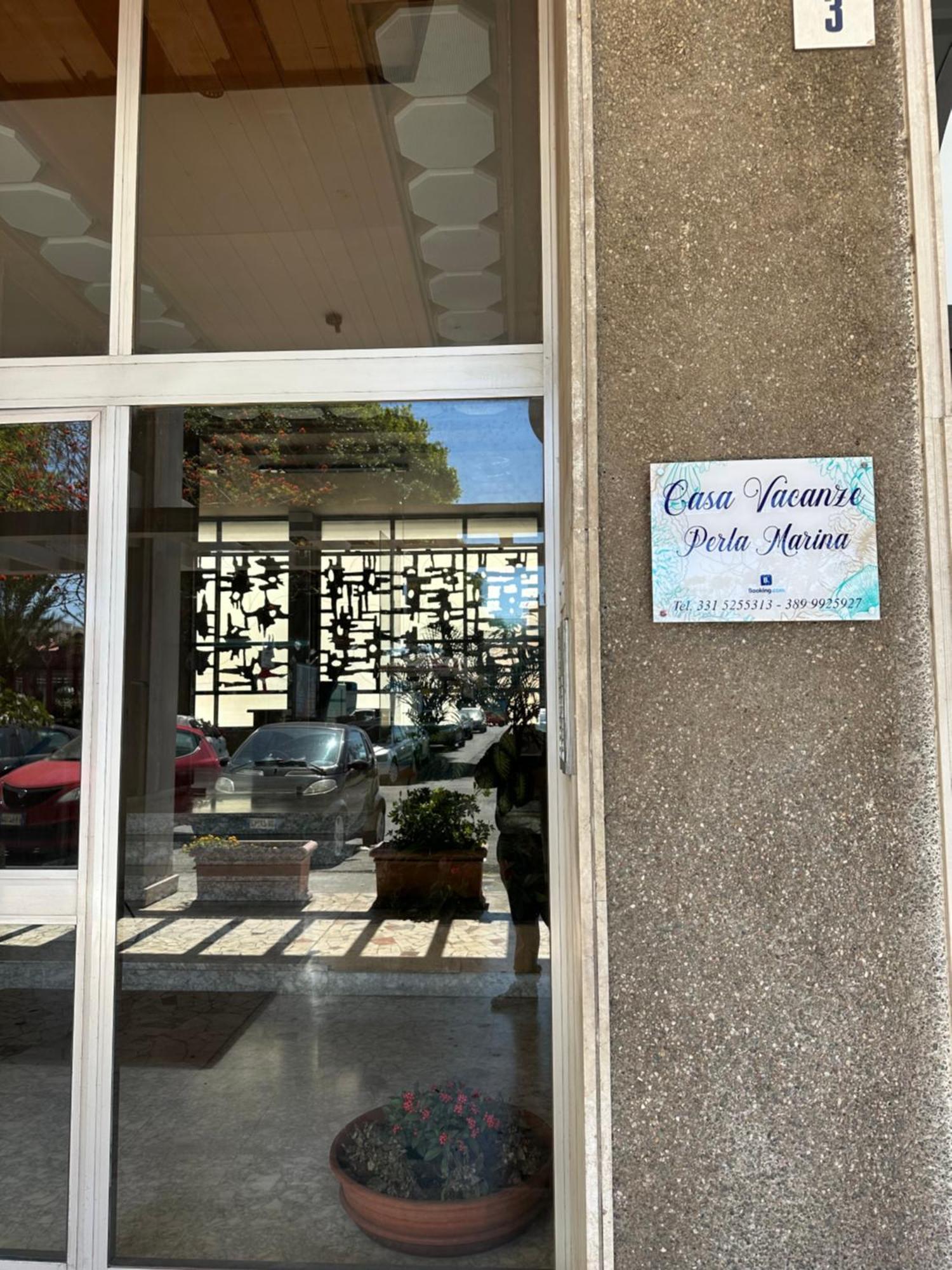 Perla Marina Sea View Apartment Catania Ngoại thất bức ảnh