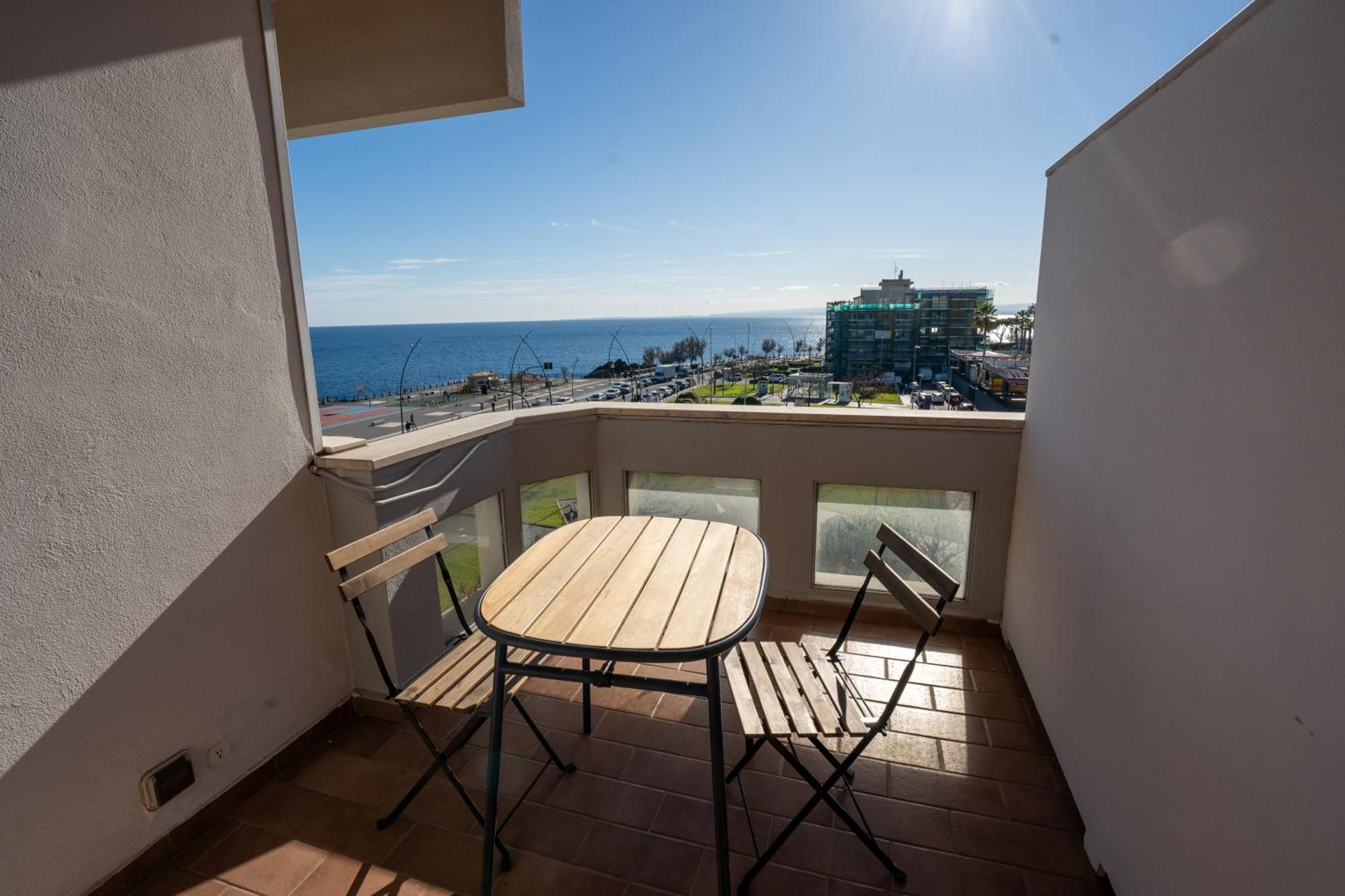 Perla Marina Sea View Apartment Catania Ngoại thất bức ảnh