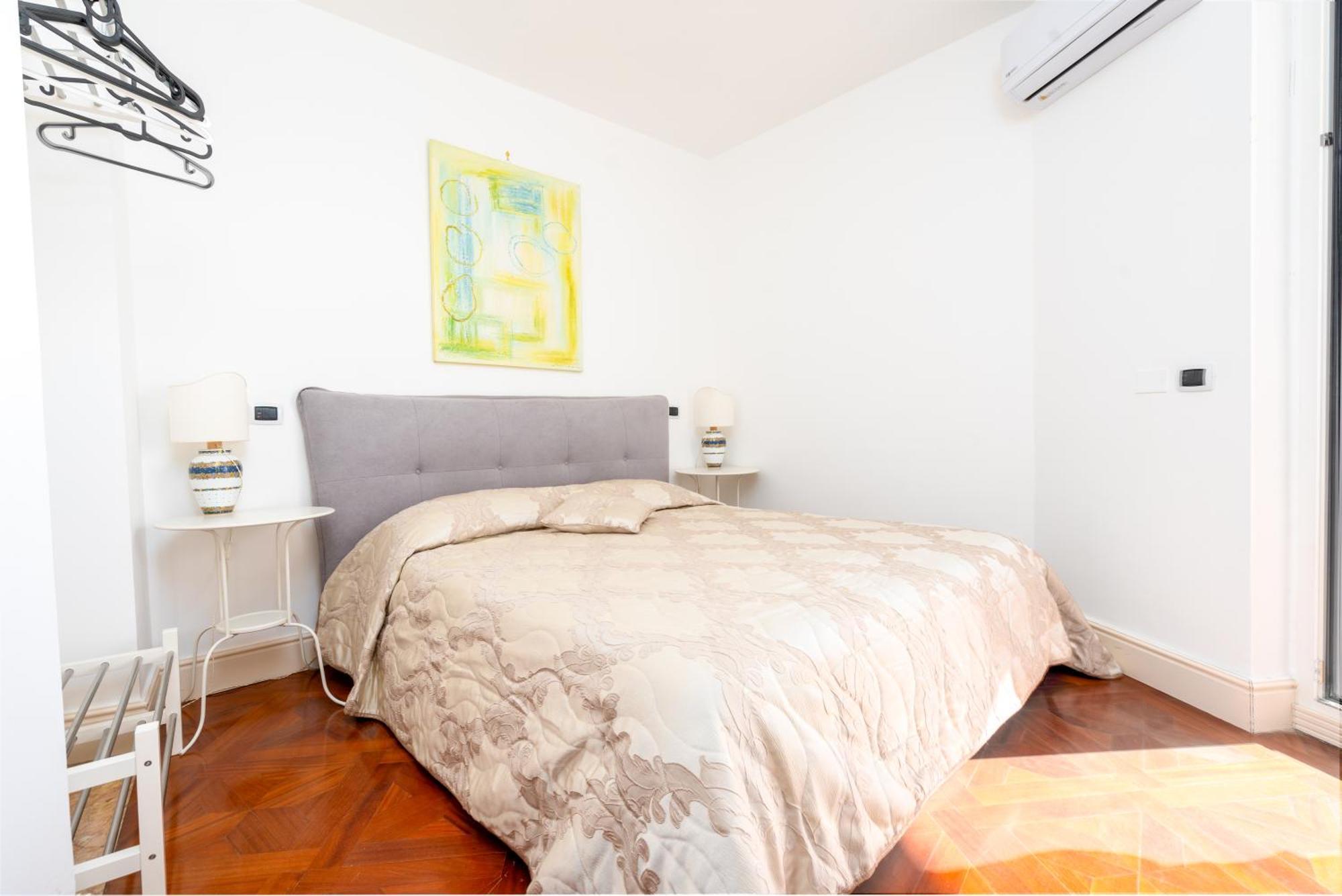 Perla Marina Sea View Apartment Catania Ngoại thất bức ảnh