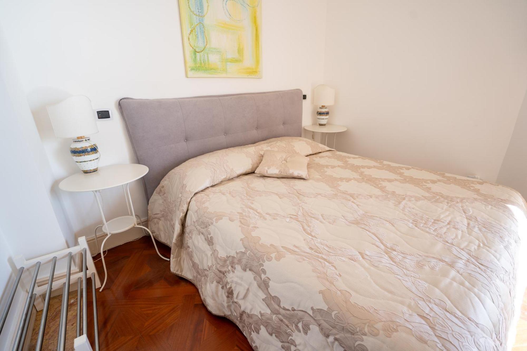 Perla Marina Sea View Apartment Catania Ngoại thất bức ảnh